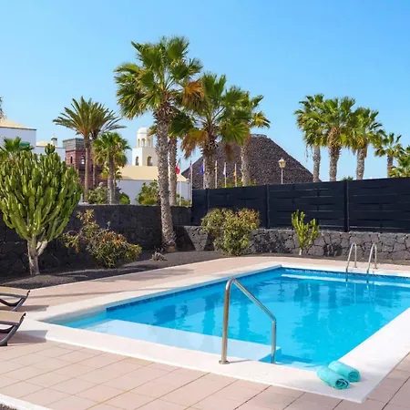 Villa Seasol 1 By Playa Blanca (Lanzarote)