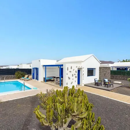 Seasol 1 By Playa Blanca (Lanzarote)